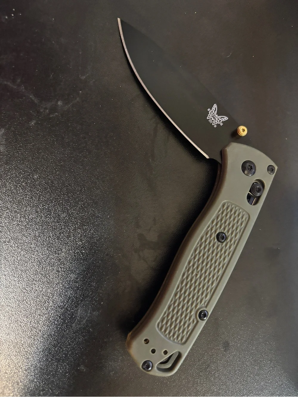 Bench Made 535 BUGOUT Blade Folding Knife with Olive Green Handle - Picture 3 of 6